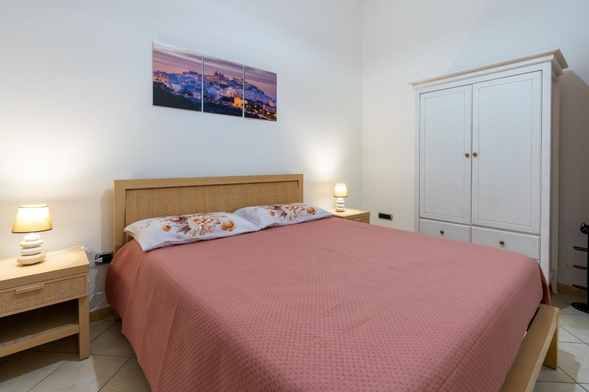 Casa Vacanze Ines Latiano Kültér fotó
